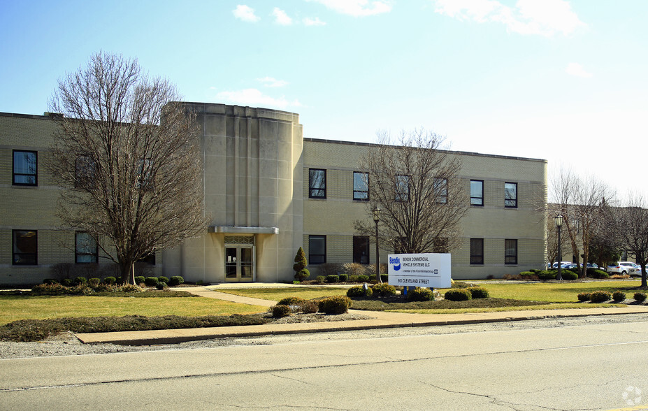 901 Cleveland St, Elyria, OH for lease - Building Photo - Image 3 of 3