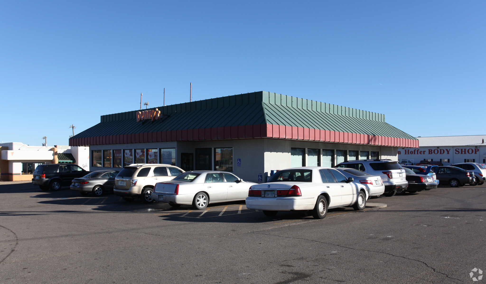 3210 SW Topeka Blvd, Topeka, KS for lease Primary Photo- Image 1 of 3