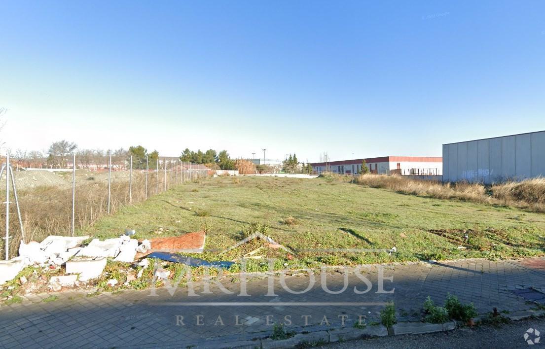 Avenida Cerro del Rubal, 73, Parla, Madrid for sale Primary Photo- Image 1 of 4