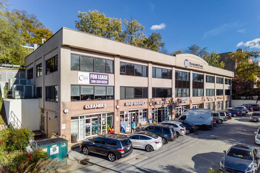 5185 MacArthur Blvd NW, Washington, DC for lease - Building Photo - Image 2 of 11