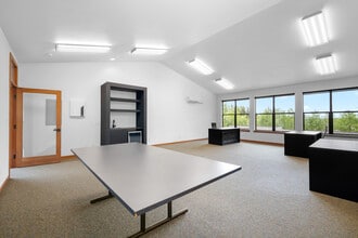 2413 Main St, Ferndale, WA for lease Building Photo- Image 2 of 5