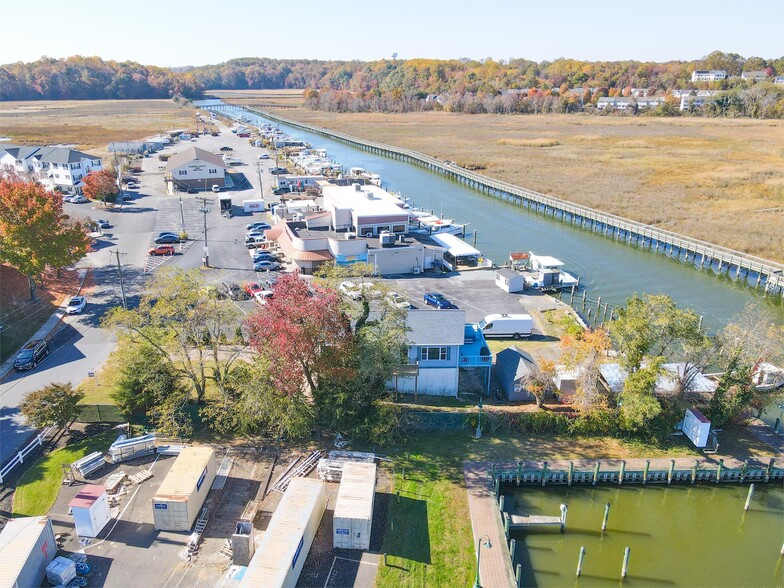 3826 Harbor Rd, Chesapeake Beach, MD for sale - Building Photo - Image 2 of 26