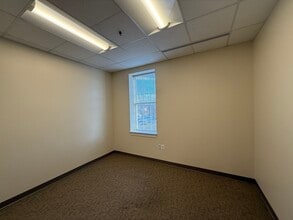 4310-4320 Prince William Pky, Woodbridge, VA for lease Interior Photo- Image 1 of 10