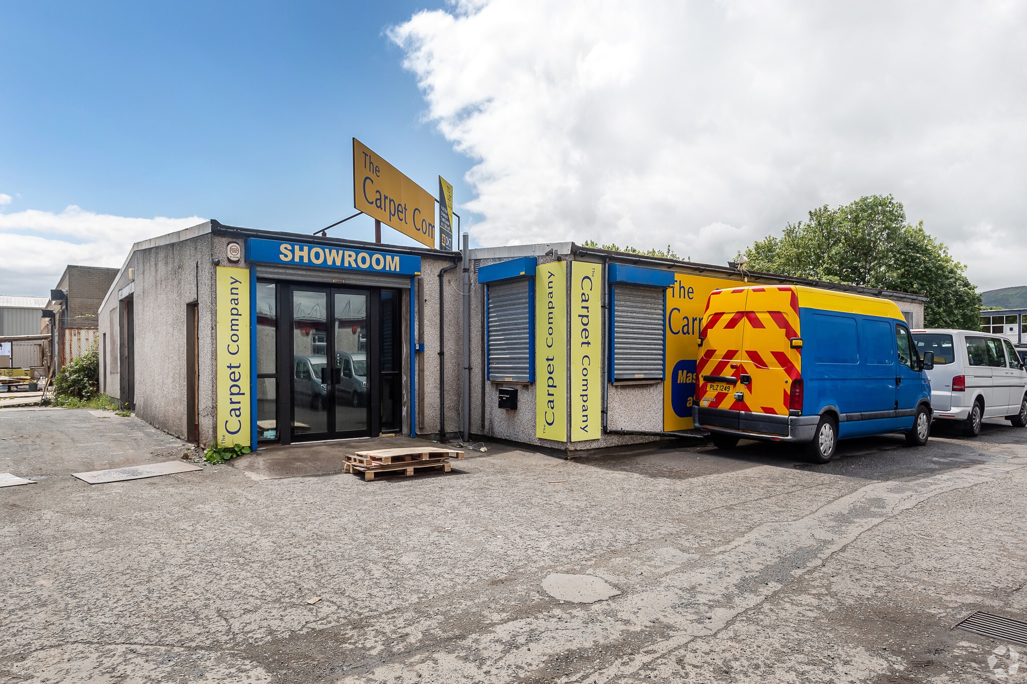 Falcon Rd, Belfast for sale Primary Photo- Image 1 of 1