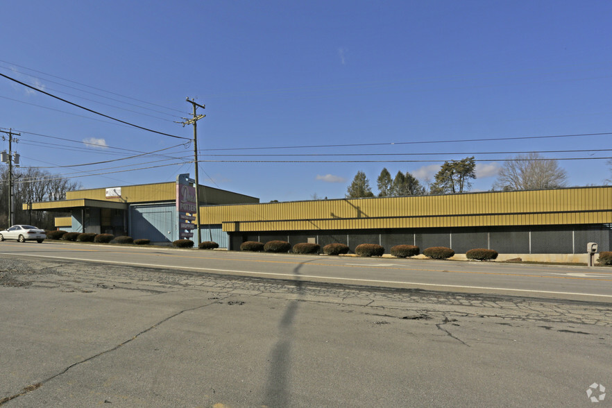 17507 Lee Hwy, Abingdon, VA for sale - Primary Photo - Image 1 of 1