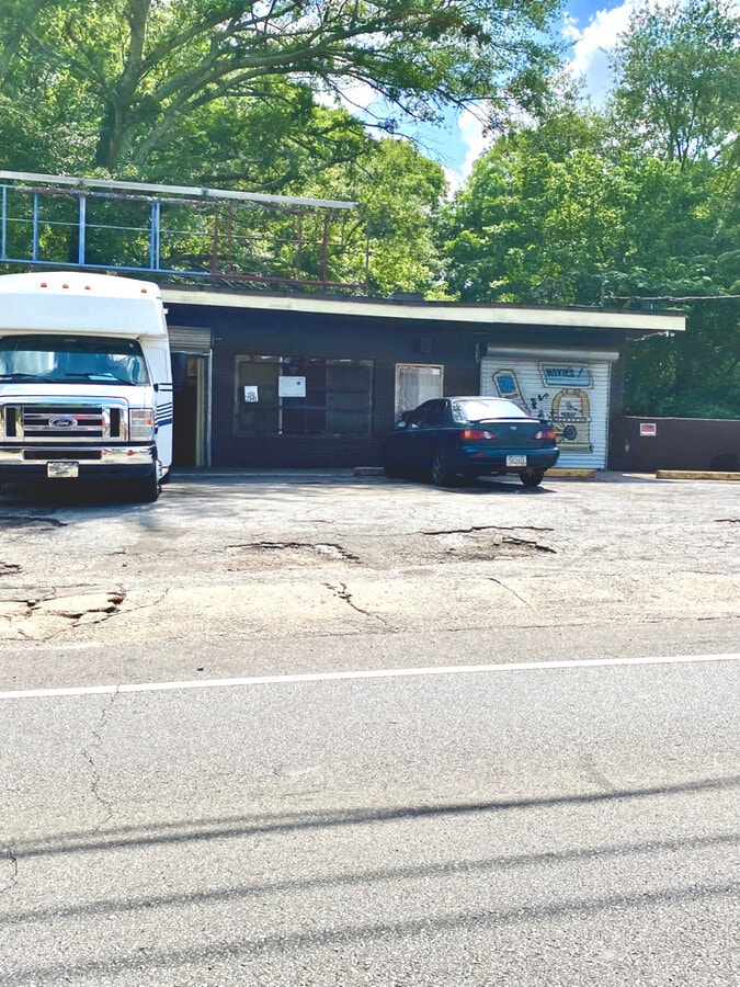 2141 SE Jonesboro Rd, Atlanta, GA 30315