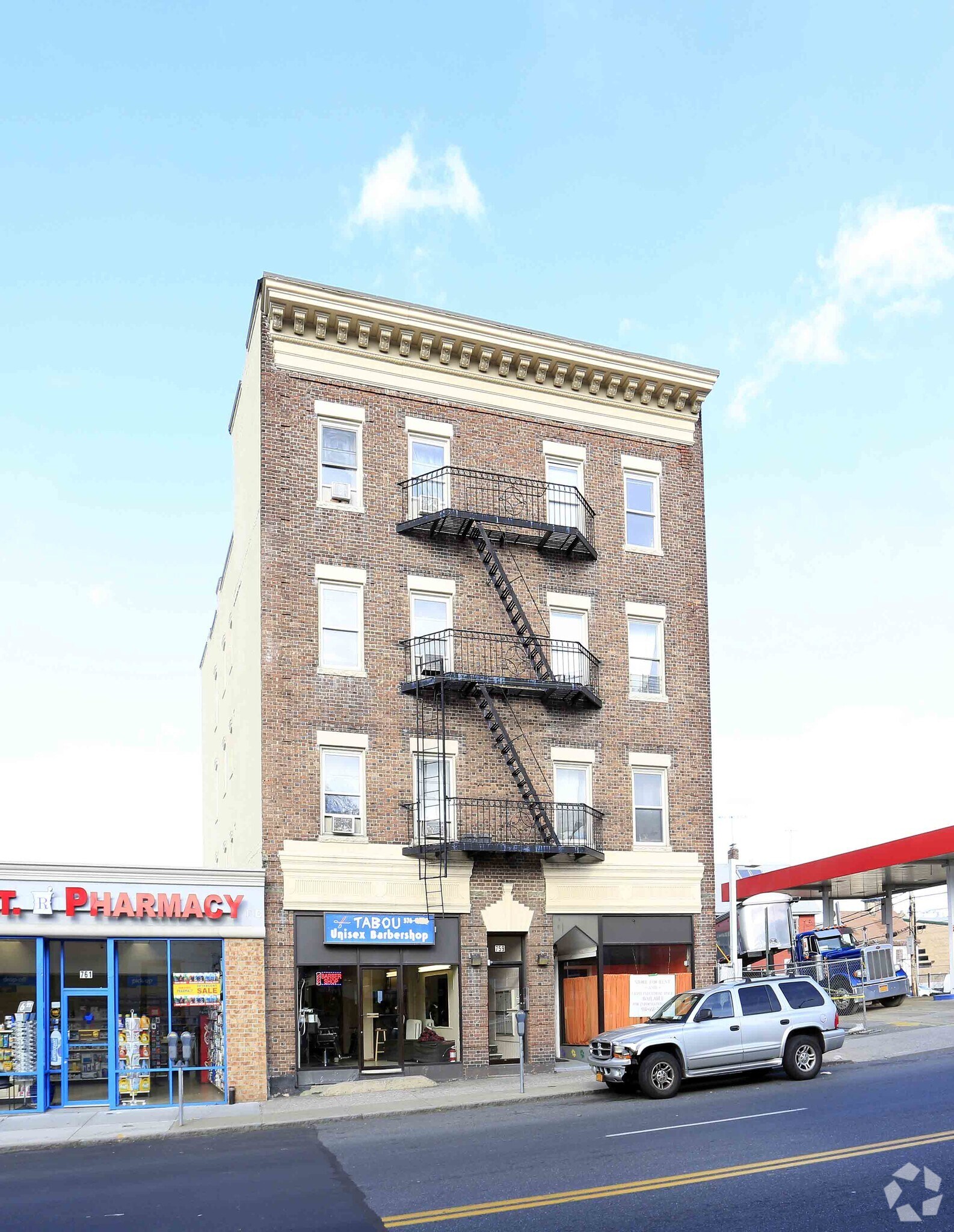 759 Main St, New Rochelle, NY for sale Primary Photo- Image 1 of 1