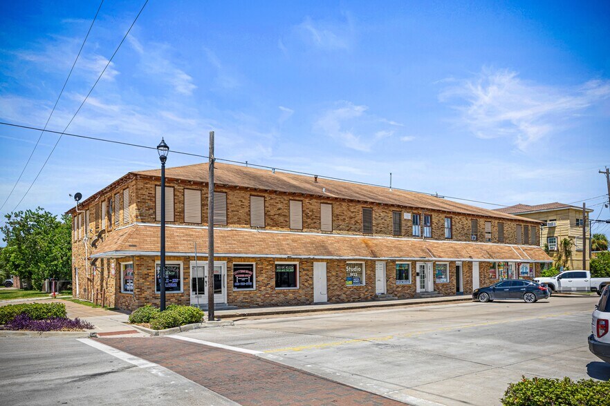 1915 45th St, Galveston, TX for sale - Building Photo - Image 3 of 18