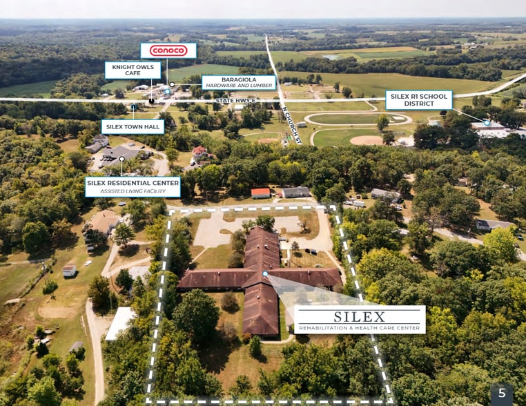 111 Duncan Mansion Dr, Silex, MO for sale - Building Photo - Image 1 of 2