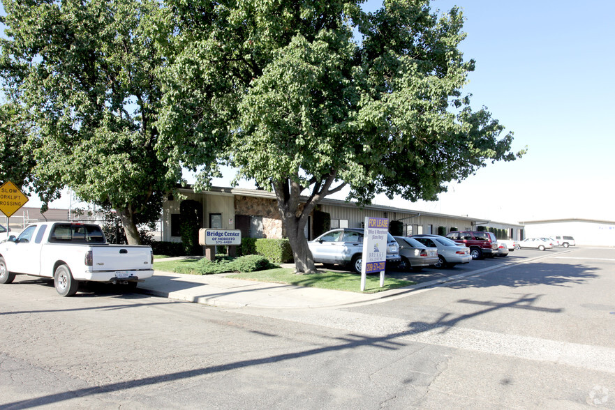 1117 Lone Palm Ave, Modesto, CA for sale - Primary Photo - Image 1 of 1