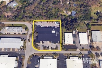 2205 Industrial Blvd, Sarasota, FL - AERIAL  map view - Image1