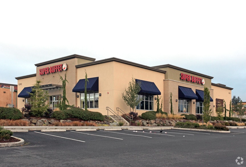 1390 Galaxy Dr NE, Lacey, WA for sale - Primary Photo - Image 1 of 3