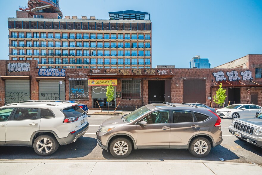 54-60 N 11th St, Brooklyn, NY for sale - Building Photo - Image 1 of 8