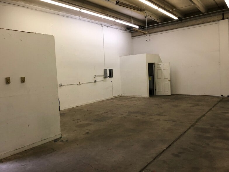 20-90 Mount View Ln, Colorado Springs, CO for lease - Building Photo - Image 3 of 9