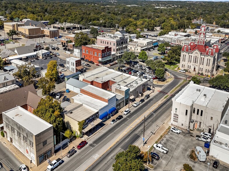 118 S Main St, Weatherford, TX for sale - Aerial - Image 2 of 19