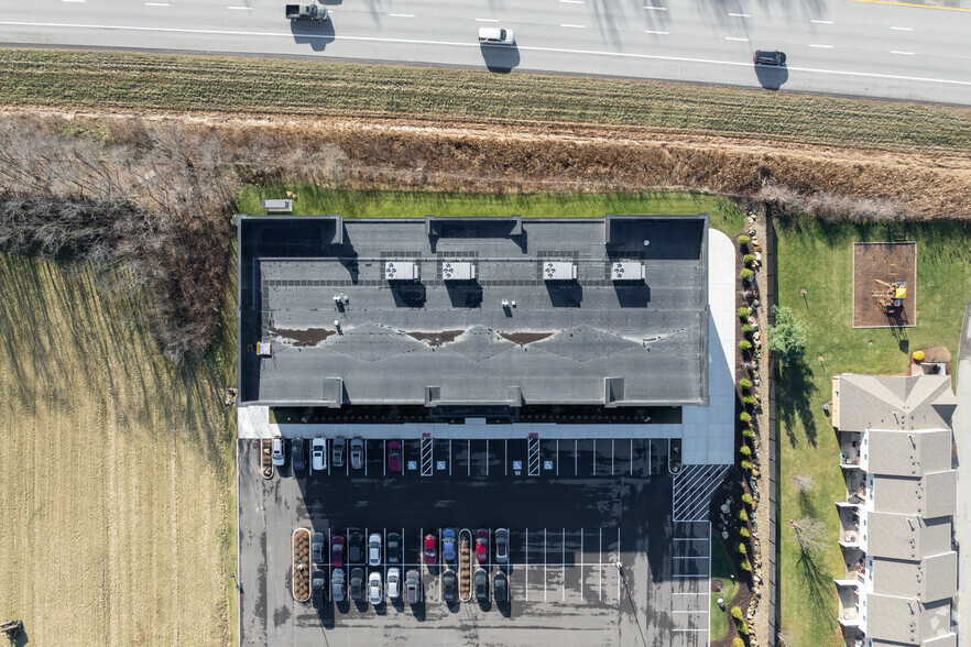 37779 Chester Rd, Avon, OH for lease - Aerial - Image 2 of 6