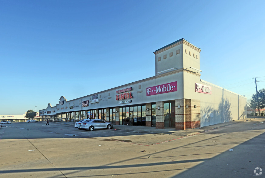 3005 W Wheatland Rd, Dallas, TX for lease - Building Photo - Image 1 of 5