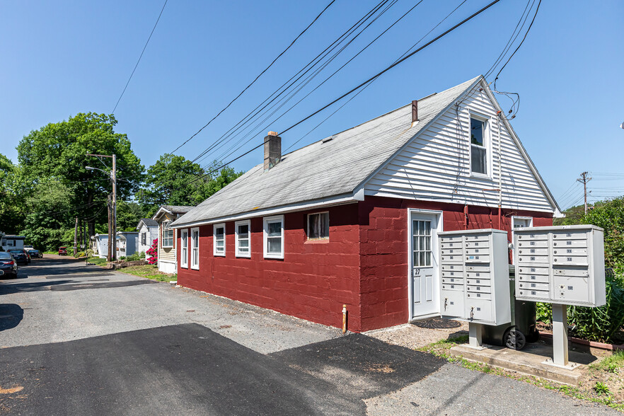 Mass Manufactured Housing Package portfolio of 2 properties for sale on LoopNet.com - Building Photo - Image 3 of 21