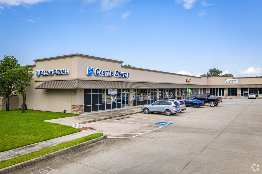 2321-2353 Bay Area Blvd, Clear Lake City, TX for lease - Building Photo - Image 2 of 7