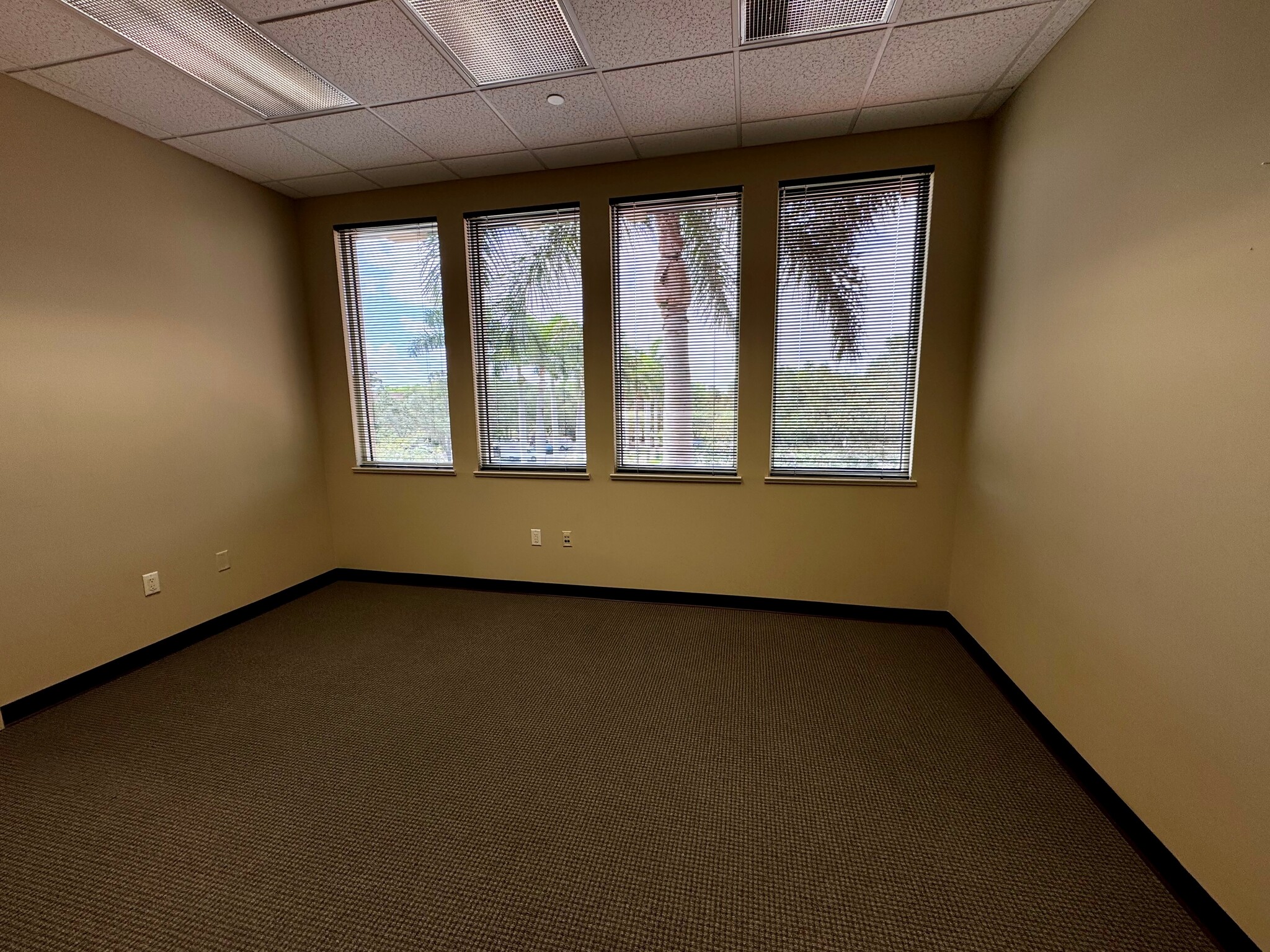 1000 SE Monterey Commons Blvd, Stuart, FL for lease Building Photo- Image 1 of 7