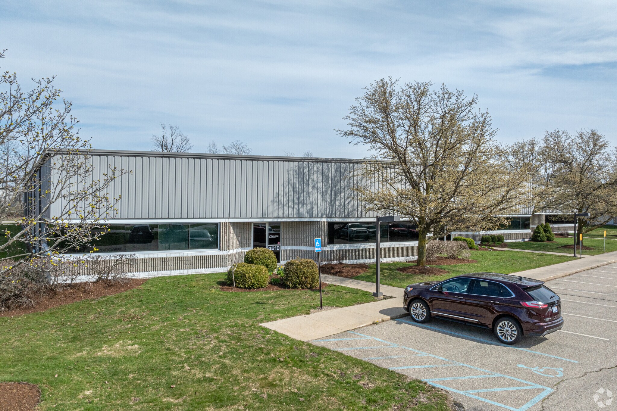 4498-4518 128th Ave, Holland, MI for sale Primary Photo- Image 1 of 1