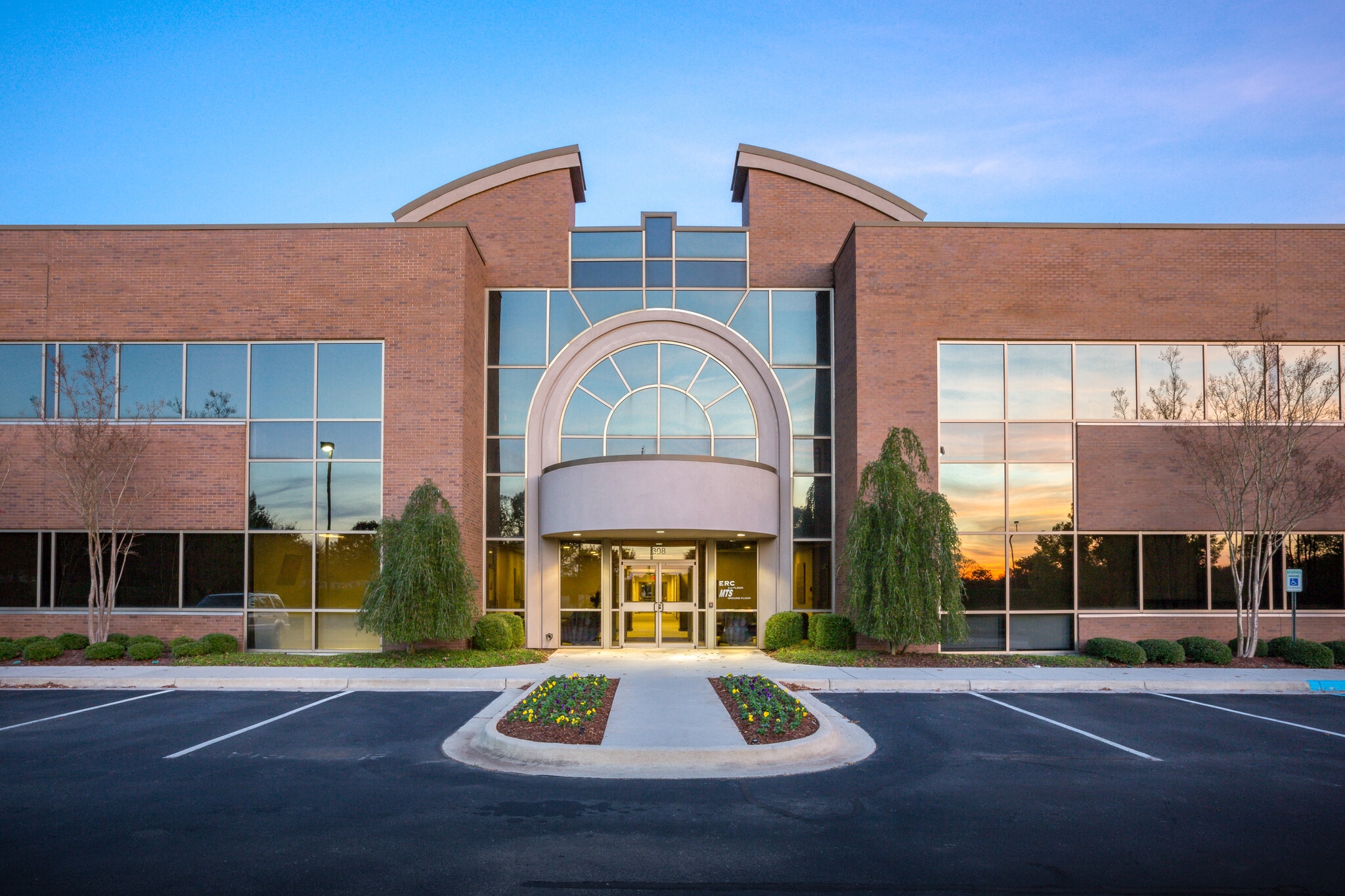 308 Voyager Way NW, Huntsville, AL for lease Building Photo- Image 1 of 6