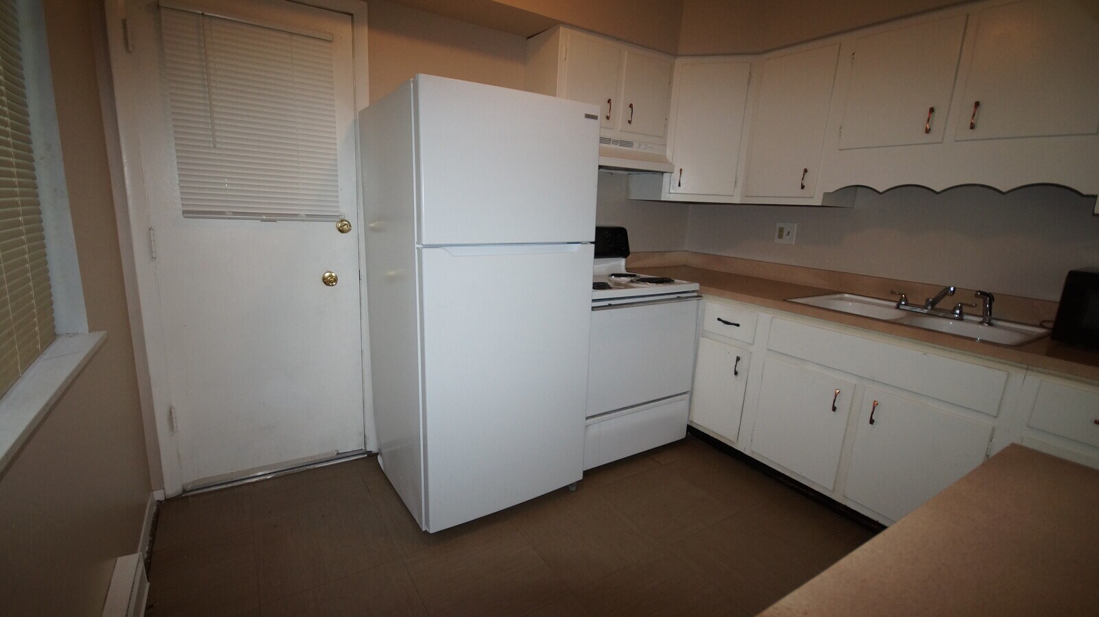 7499 Hazelcrest Dr, Hazelwood, MO 63042 Hazelcrest Condos