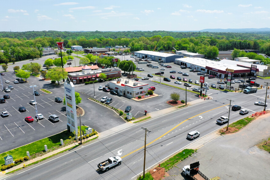 4783 S Amherst Hwy, Madison Heights, VA for sale - Primary Photo - Image 1 of 1