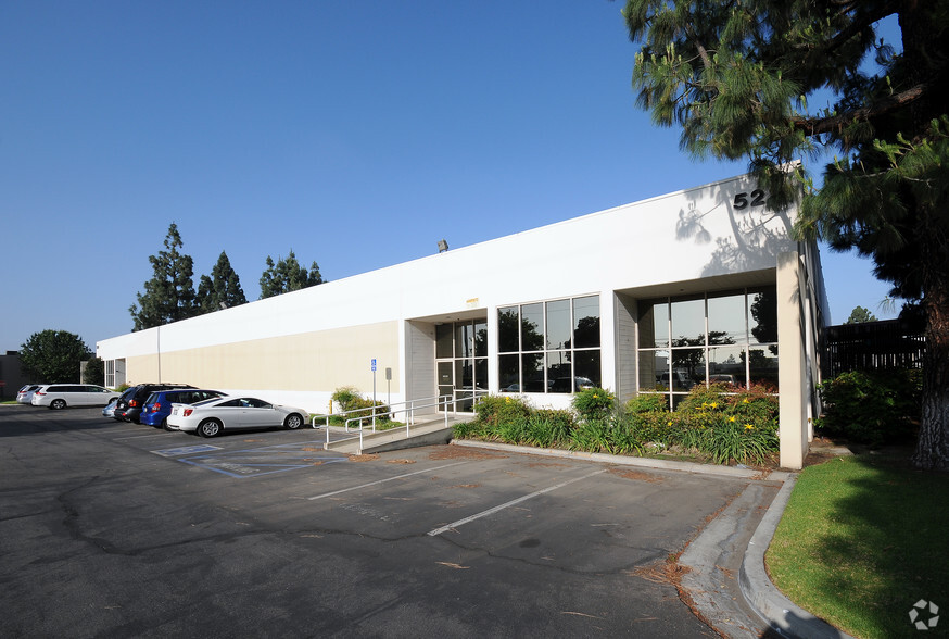 521-529 S State College Blvd, Fullerton, CA 92831 | LoopNet