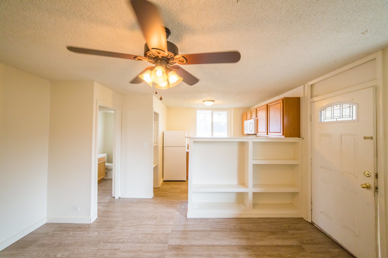 125 Ohai St, Wahiawa, HI 96786