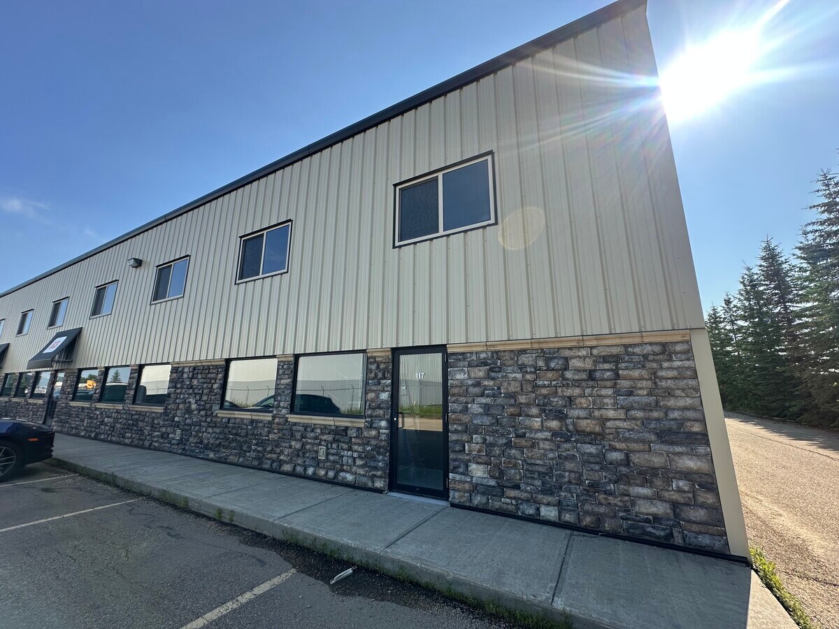11129 83rd Ave, Fort Saskatchewan, AB T8L 3T9 - Unit 119 - - Interior Photo - Image 1 of 7