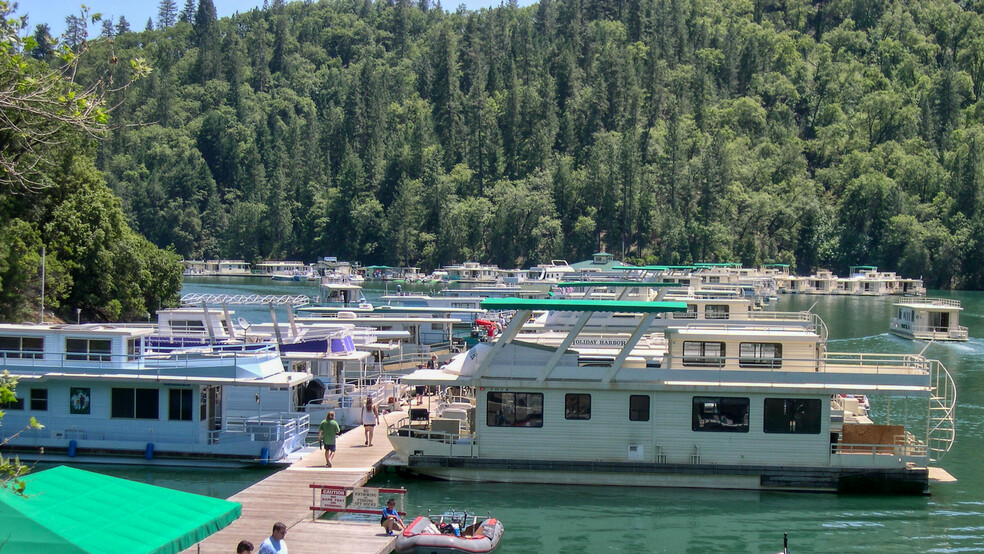 20061 Shasta Caverns, Lakehead, CA for sale - Primary Photo - Image 1 of 1