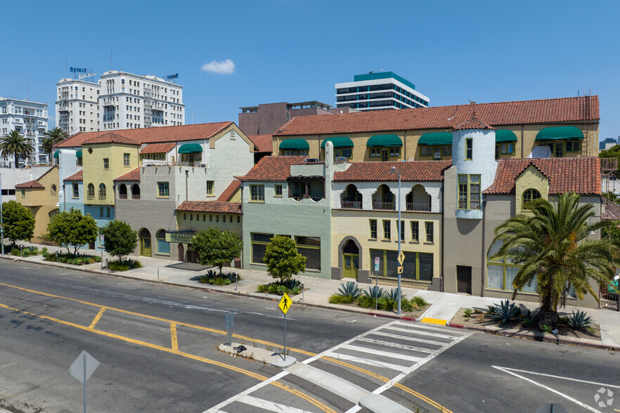 672 S La Fayette Park Pl, Los Angeles, CA for lease - Building Photo - Image 1 of 52