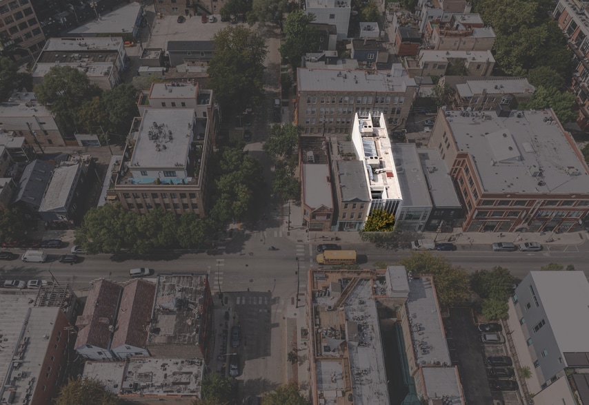 1704 N Damen Ave, Chicago, IL for sale - Building Photo - Image 2 of 9