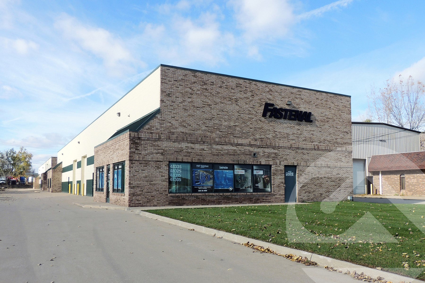 48325-48335 Gratiot Ave, Chesterfield, MI for lease Primary Photo- Image 1 of 2