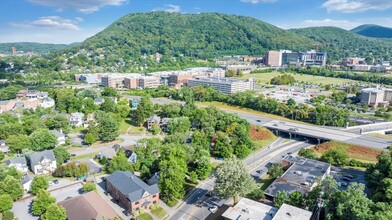 1526 Franklin Rd SW, Roanoke, VA - aerial  map view