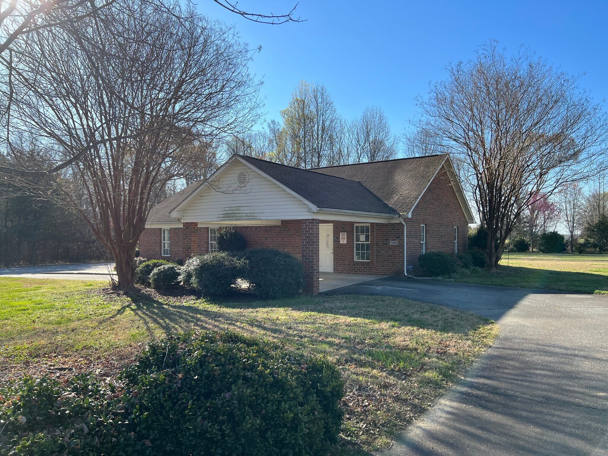 1012 NC Highway 62 E