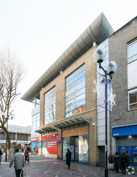Canal Walk, Swindon for sale - Building Photo - Image 1 of 1
