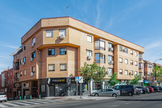 More details for Avenida Doctor Marañón, 6, Majadahonda - Multifamily for Sale