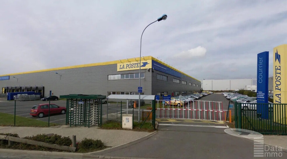 Industrial in Mitry-Mory for lease - Building Photo - Image 2 of 9