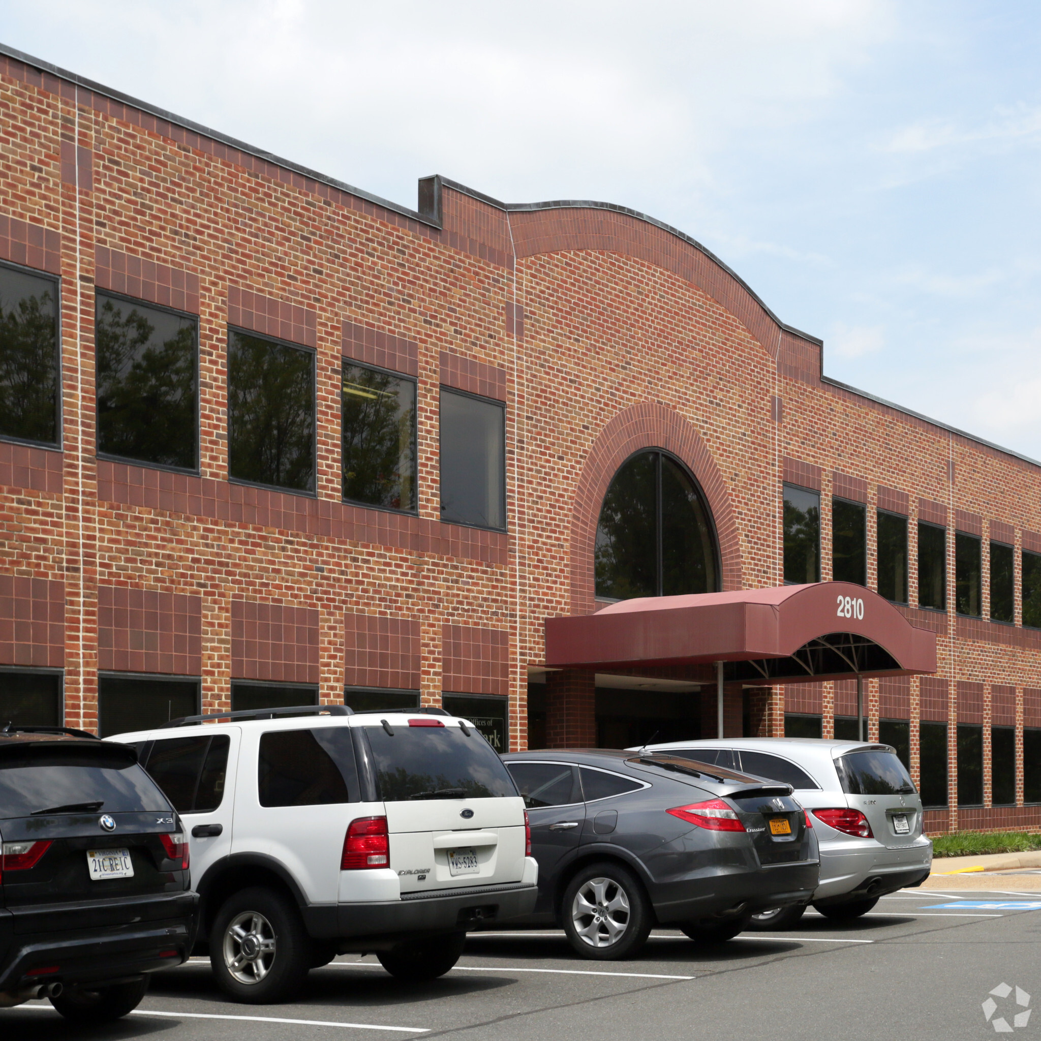 2810-2812-old-lee-hwy-fairfax-va-22031-north-bldg-loopnet