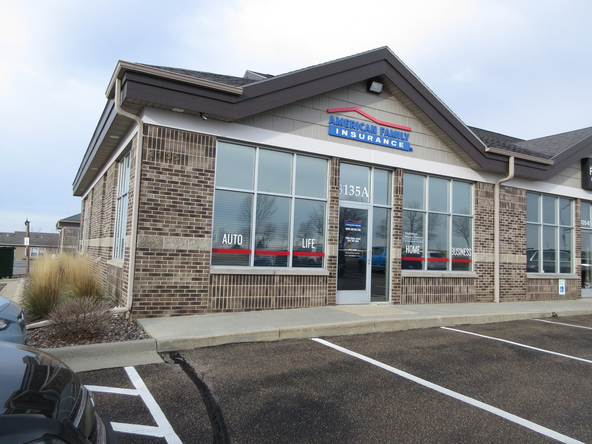 3135 Superior Dr NW, Rochester, MN for lease Primary Photo- Image 1 of 11