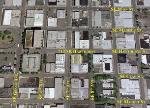 712 SE Hawthorne Blvd, Portland, OR - aerial  map view