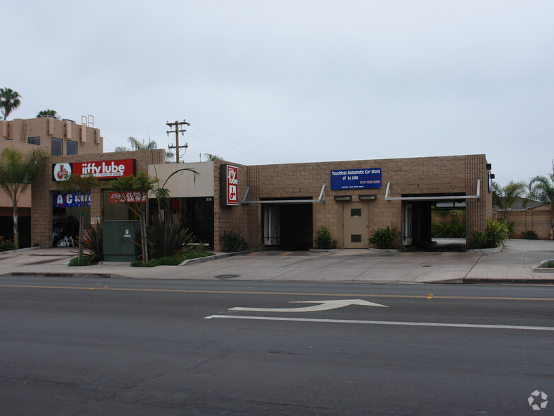 6860 La Jolla Blvd, La Jolla, CA for lease - Building Photo - Image 3 of 9