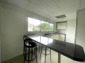 Rue De Sambre Et Meuse, Houilles for lease Interior Photo- Image 1 of 7
