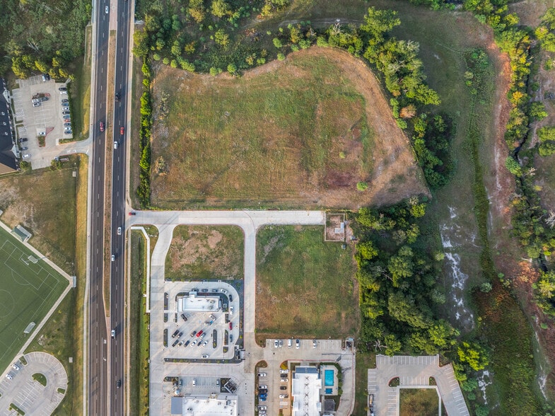 3031 University Dr E, College Station, TX for sale - Building Photo - Image 2 of 14