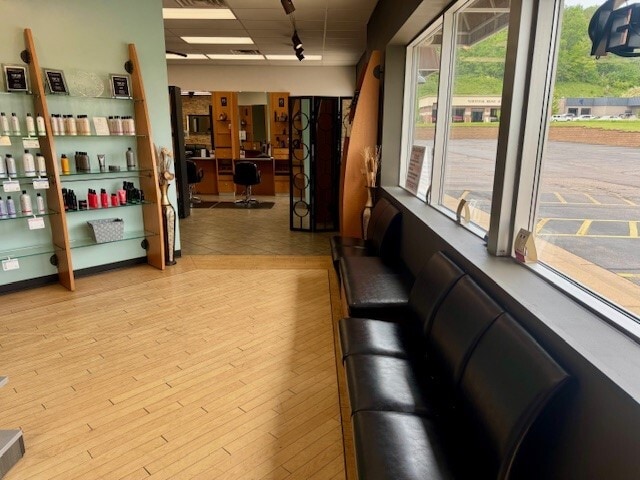 1578 Paulson rd, River Falls, WI for lease - Building Photo - Image 3 of 9