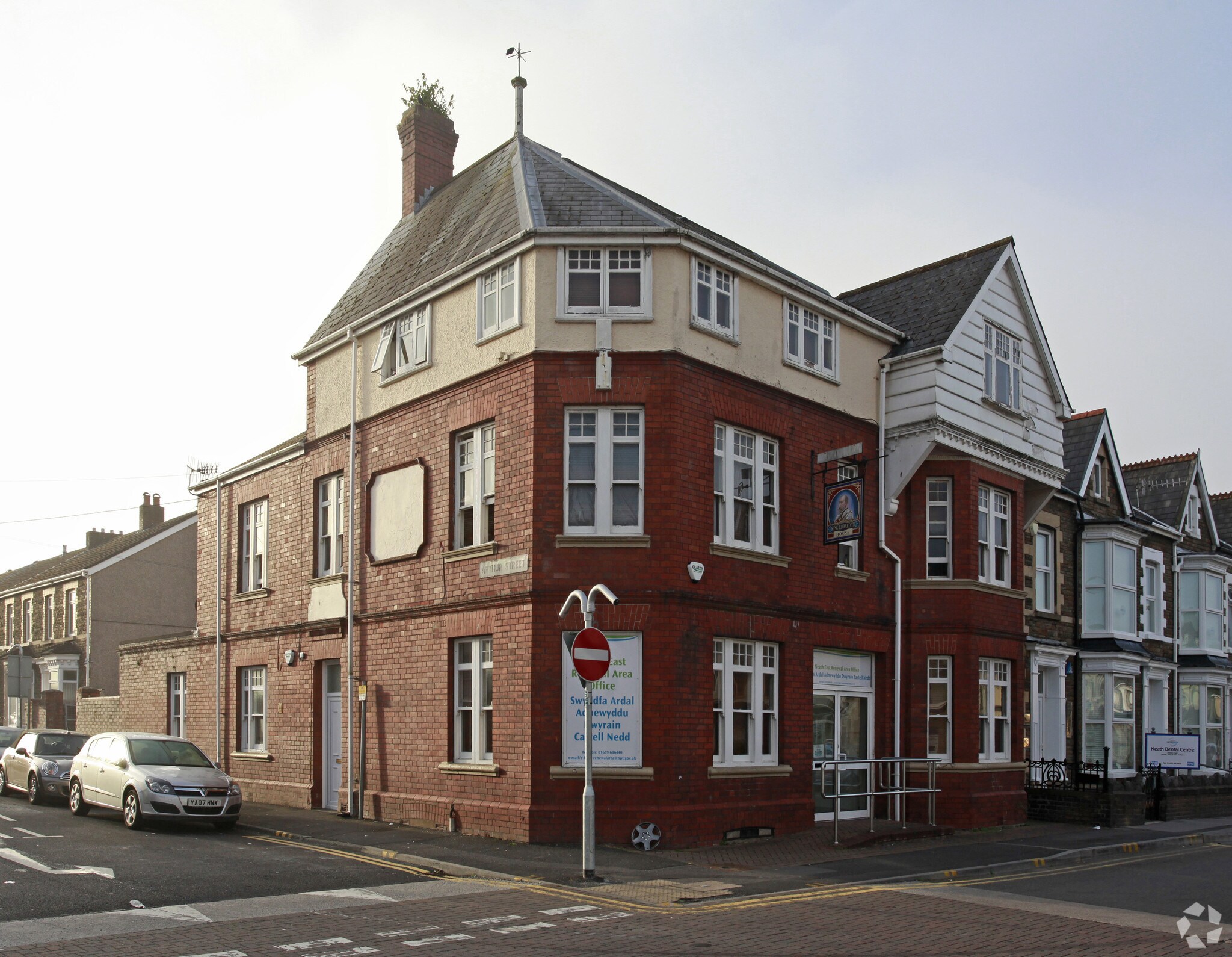 110 London Rd, Neath for sale Primary Photo- Image 1 of 1