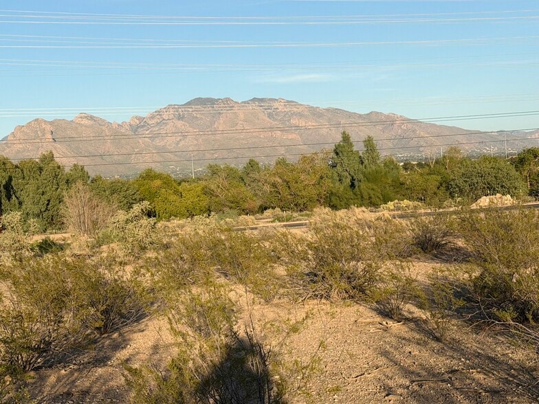 N Silverbell, Tucson, AZ for sale - Building Photo - Image 3 of 5
