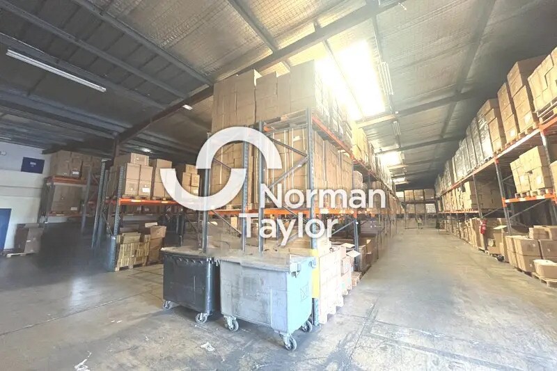 Flex in Villeneuve-lès-Maguelone for lease - Building Photo - Image 3 of 6